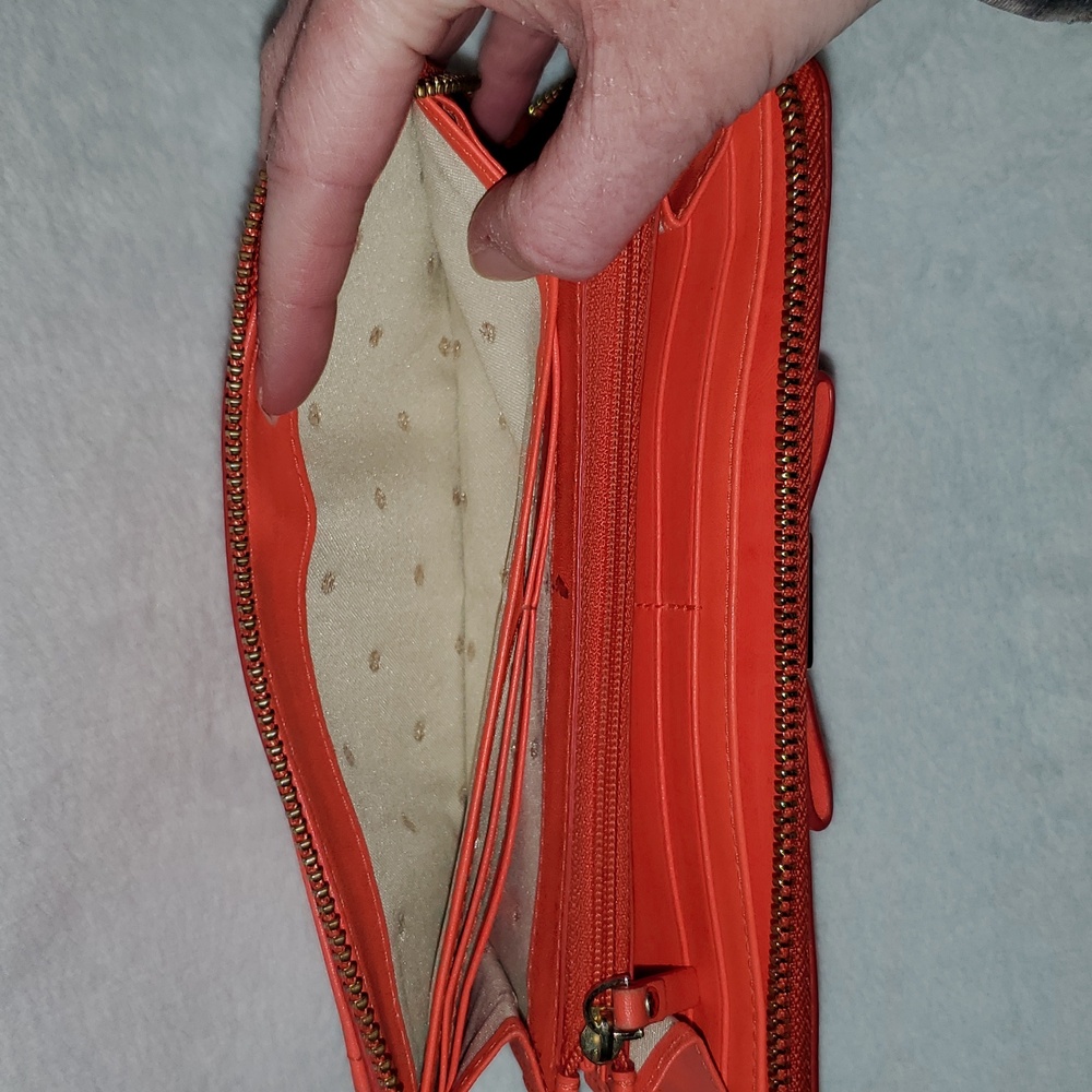 Kate Spade New York Bow Terrace Nisha Continental Wallet - Picture 9 of 16